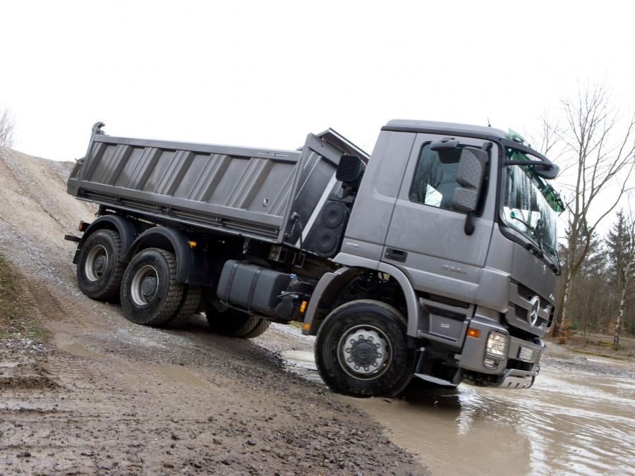  Mercedes-Benz Actros 3346 2009 года  (фото 12 из 15)